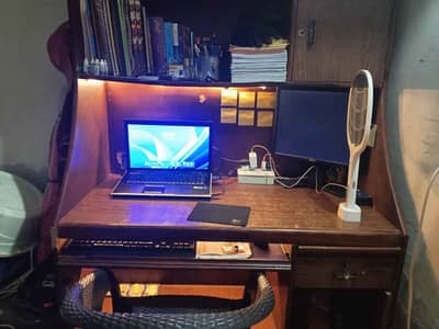 Wooden Computer Table Full Size