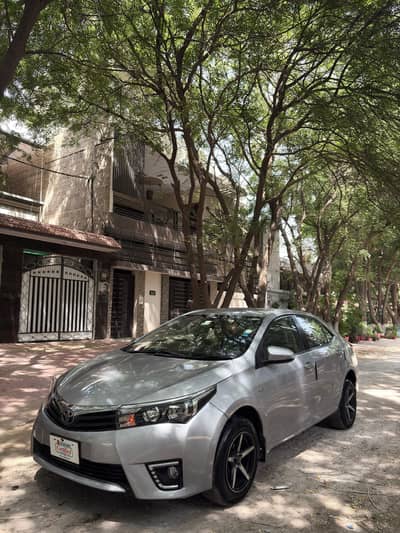 Toyota Corolla GLI Auto 2015