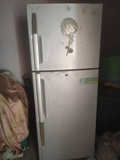Used fridge not in working conditions