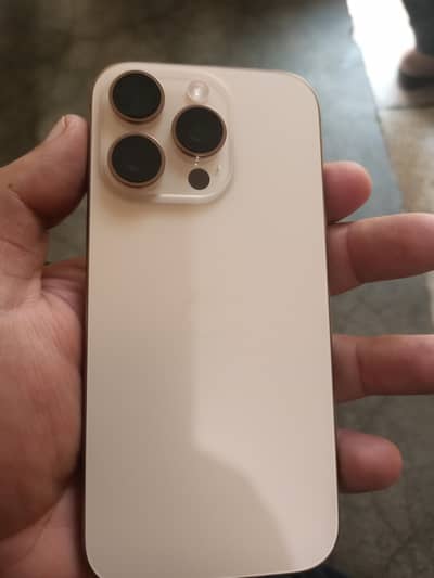 Apple iPhone 16 Pro