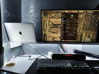 MacBook Pro M1 (Display Damaged)