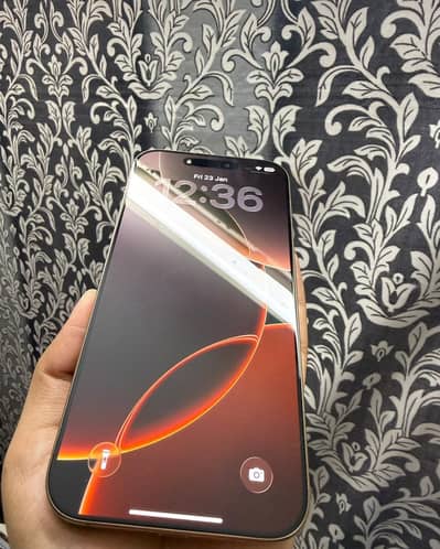 Apple iPhone 16 Pro Max
