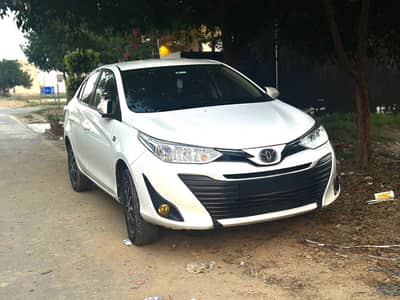 Toyota Yaris ATIV 1.3  CVT