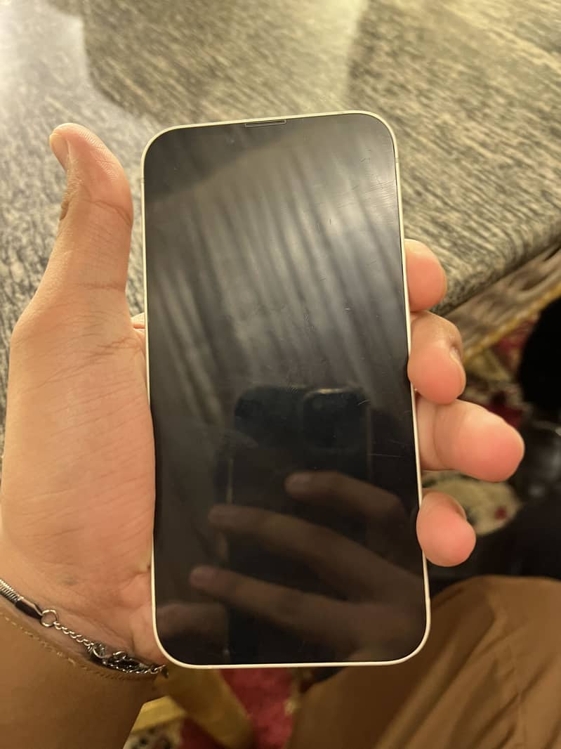 Apple iPhone 14 1