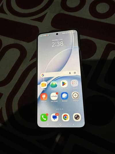 Vivo y400