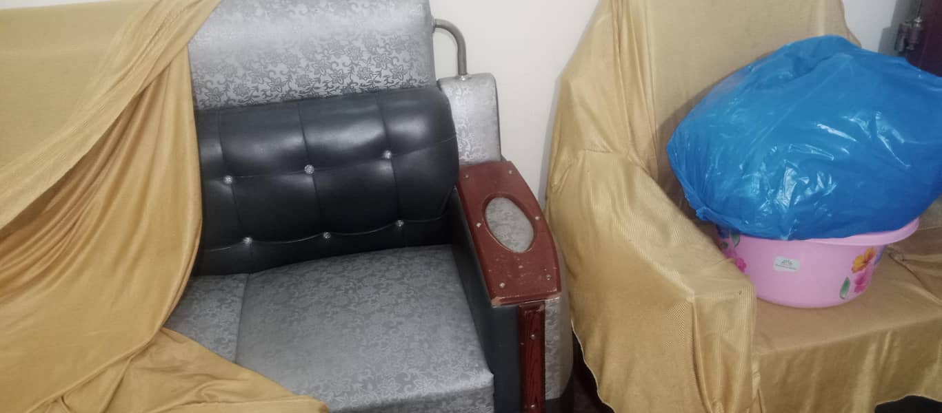 sofa set good condition 2