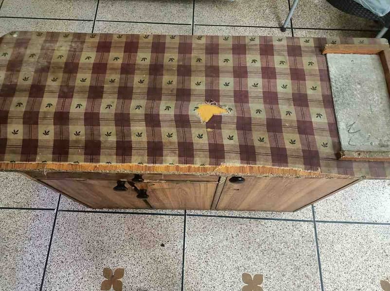 Multipurpose Counter/Console Tables 9