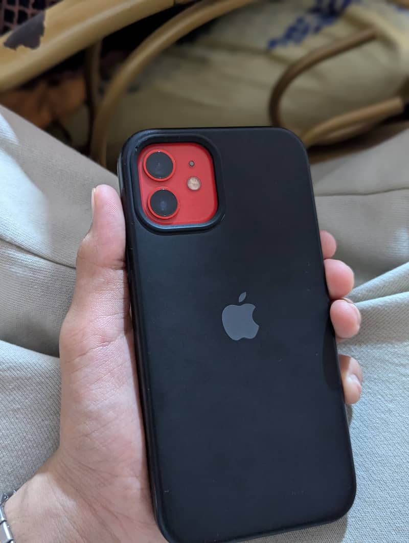 Apple iPhone 12 3