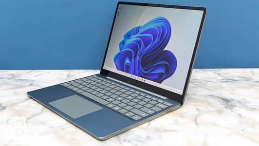 Core i5-10th generation Surface laptop go
