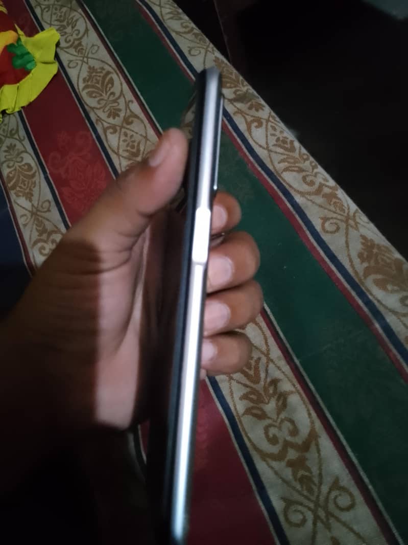 OPPO A16 3