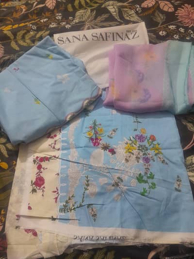 SANA SAFINAZ