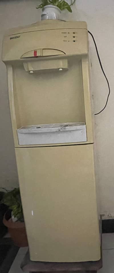 Orient Water Dispenser