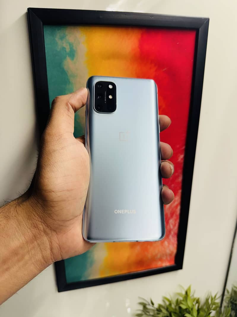 One Plus 8T 0
