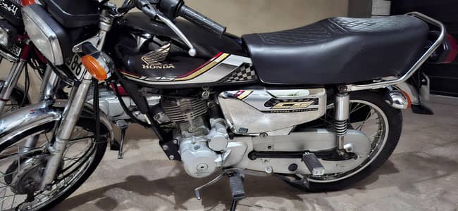 Honda 125 Self start Special Edition
