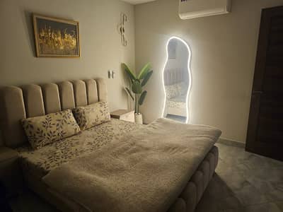 2 Bedrooms Luxury Furnished Apartment is Available For Rent in Bahria Town Lahore