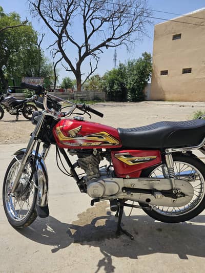 Honda CG 125 2023 Model | Low Mileage | 10/10 Total Genuine Condition