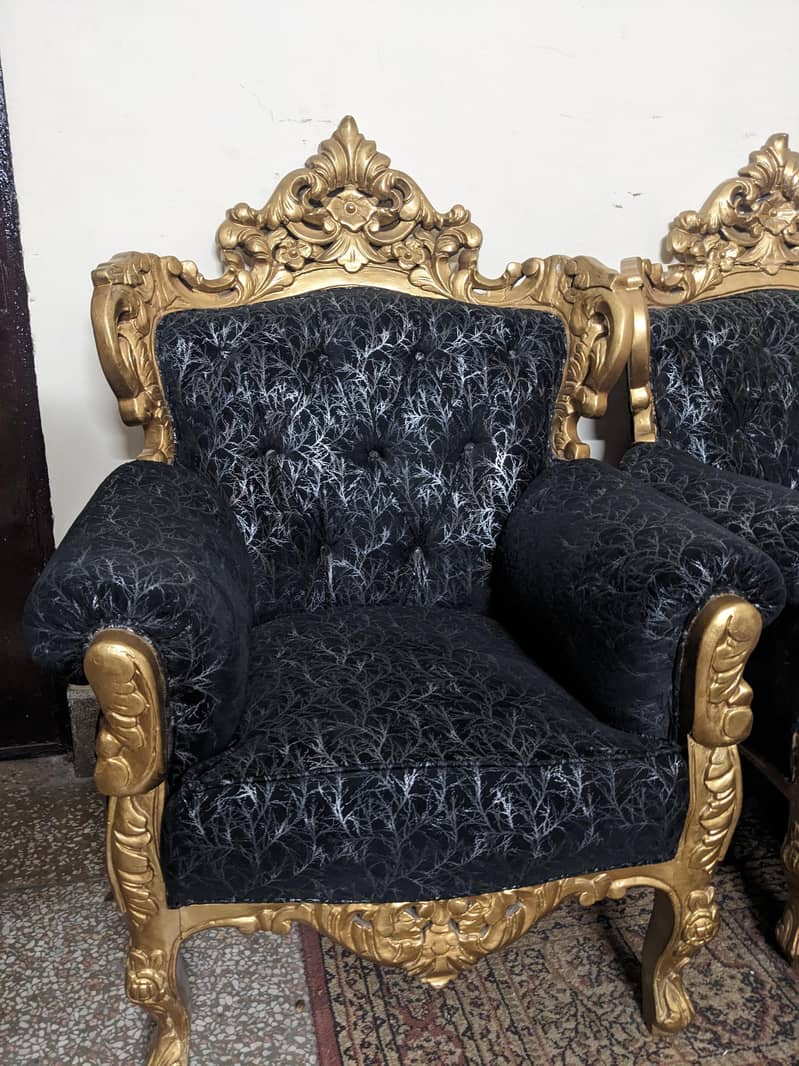 chiniyoti  sofa set 0