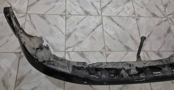 Origional front bumper of Vigo Thailand 2007