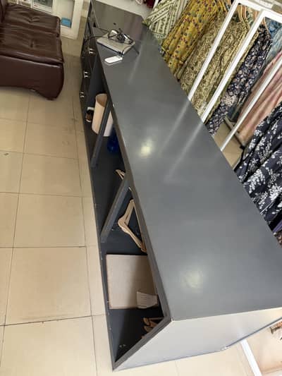 3 display tabels