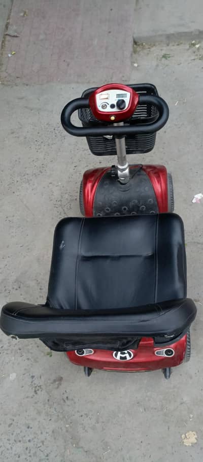 electric scooter with lithium battery