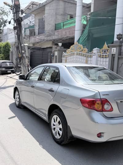 Corolla gli 2011 genuine
