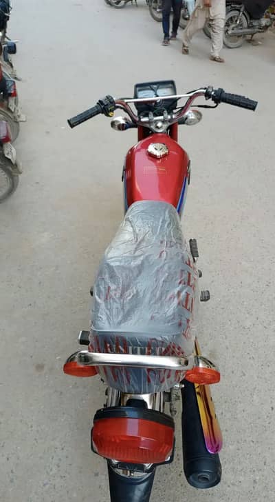 United - 125 - Euro-II