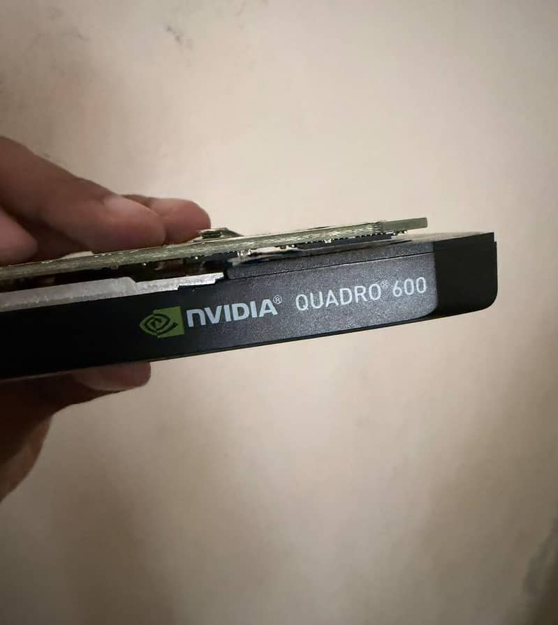Nvidia Quadro 600 0