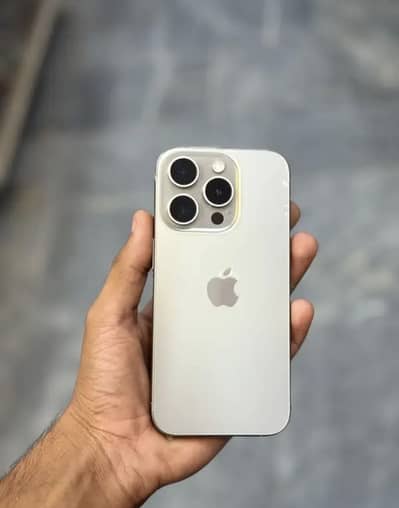 Apple iPhone 15 Pro