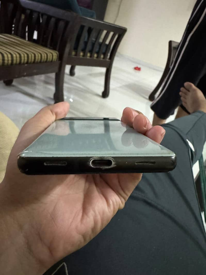 Google Pixel 6a 4