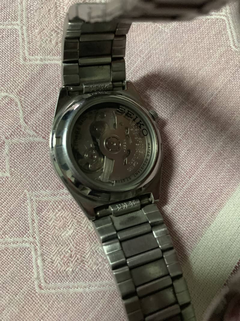 Seiko 5 4