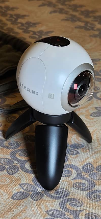 Samsung Gear 360-degree Camera SM-C200 | Full Kit with Pouch & Battery
