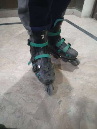 Sketing shoes good condition