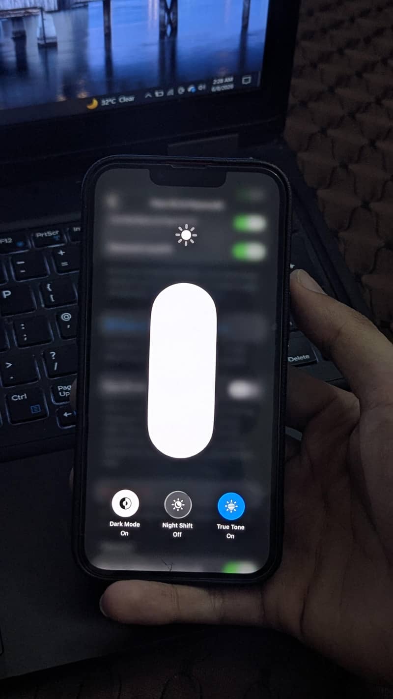 Apple iPhone 13 7