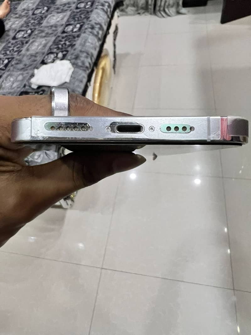 iphone 13 pro max 8