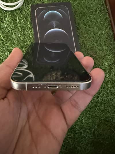 Apple iPhone 12 Pro