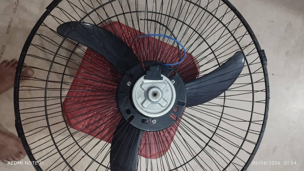 DC 12volt Fan 1