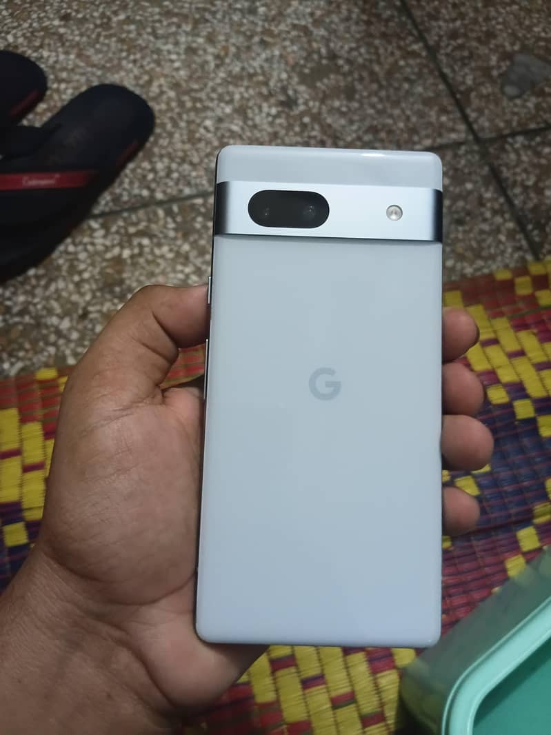 Google pixel 7a 3