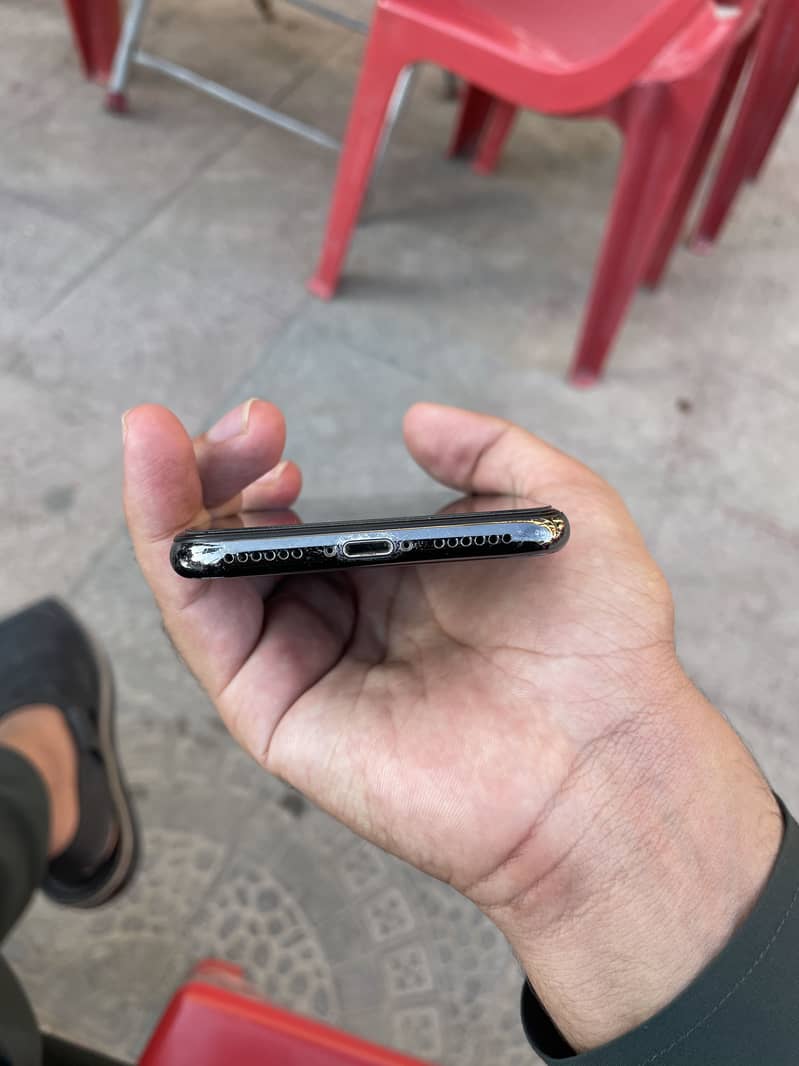 Apple iPhone X pta approved 4