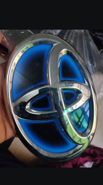 Toyota Hybrid Front Logo