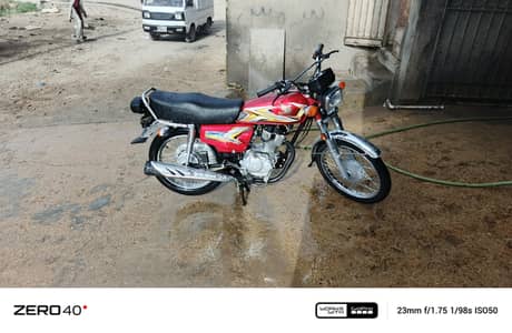 Honda CG 125 2025 Model – Excellent Condition