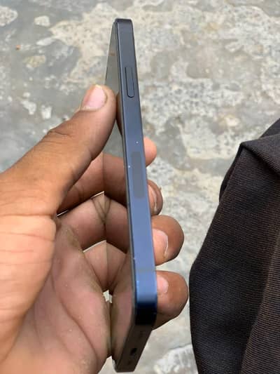 Apple iPhone 12 wattapp number 03096597897