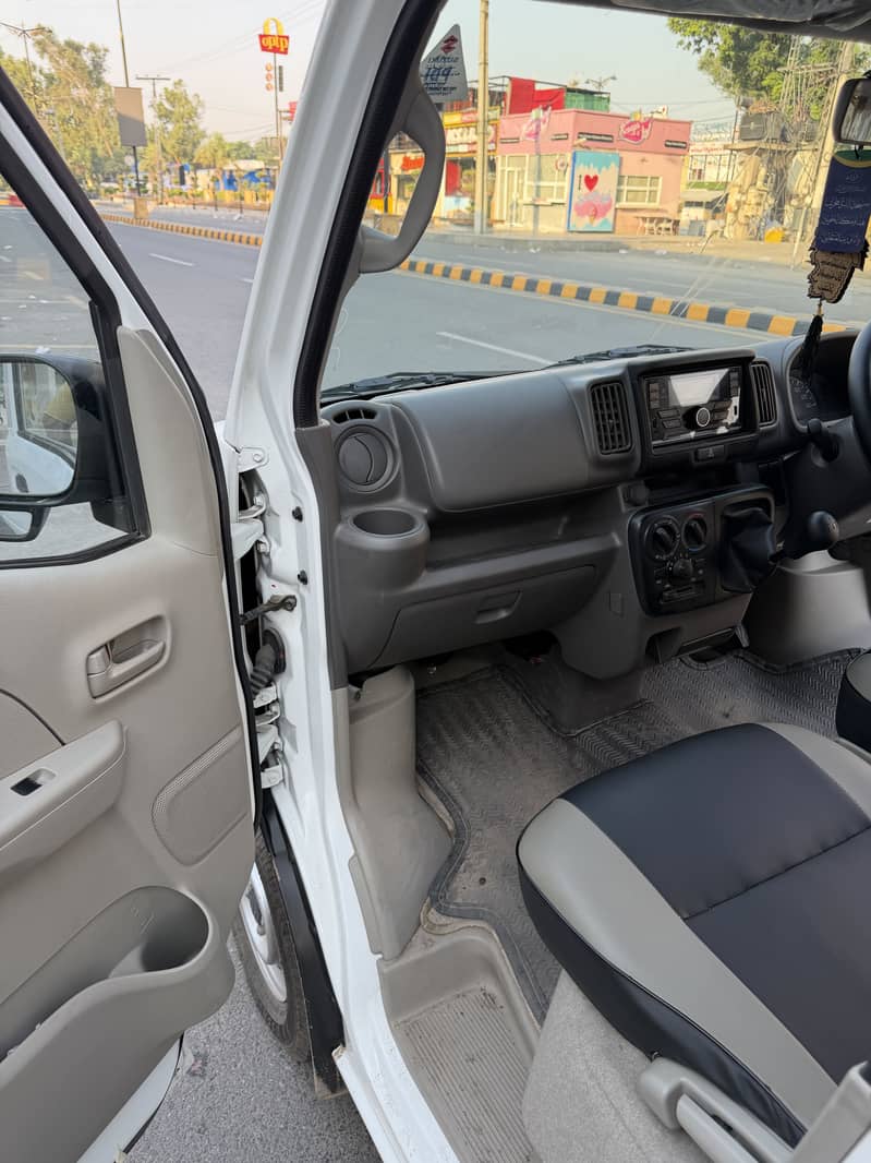Suzuki Every 7