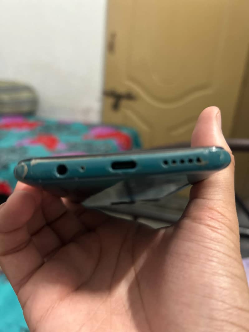 Xiaomi Redmi Note 9 4