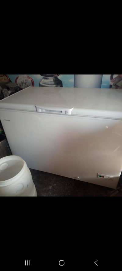 Haire Freezer 405 Model Rs90000 Mobile( 03026022421 ) 03025353321