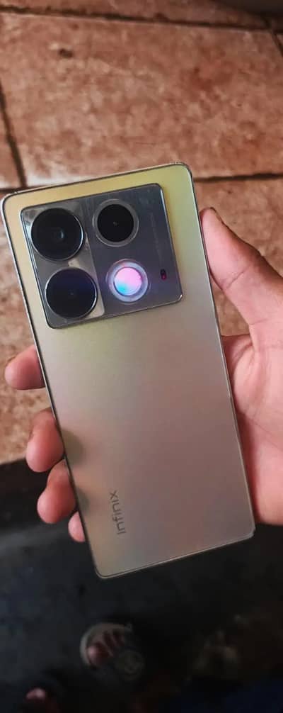 Infinix Note 40