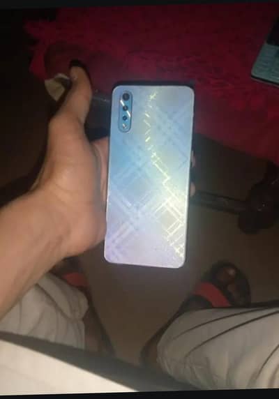 vivo s1