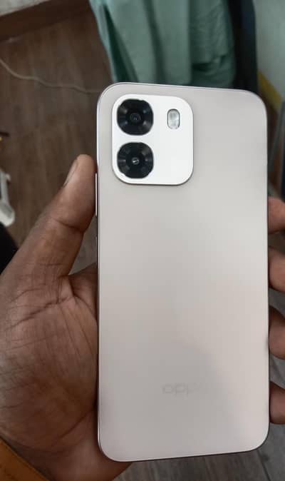 OPPO A6 8.256 gb