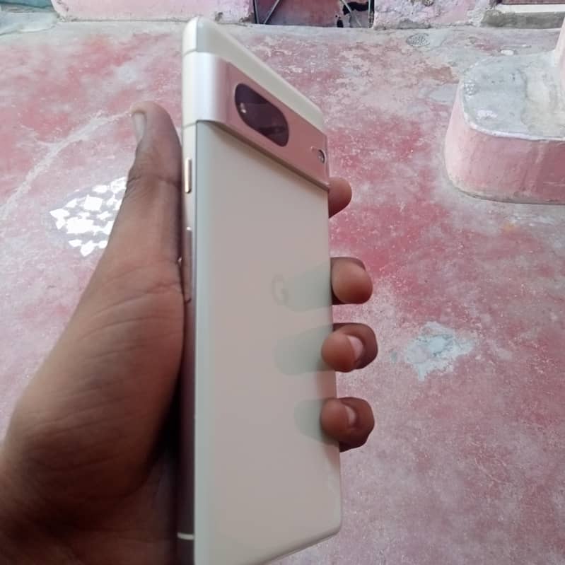 Google Pixel 7 2