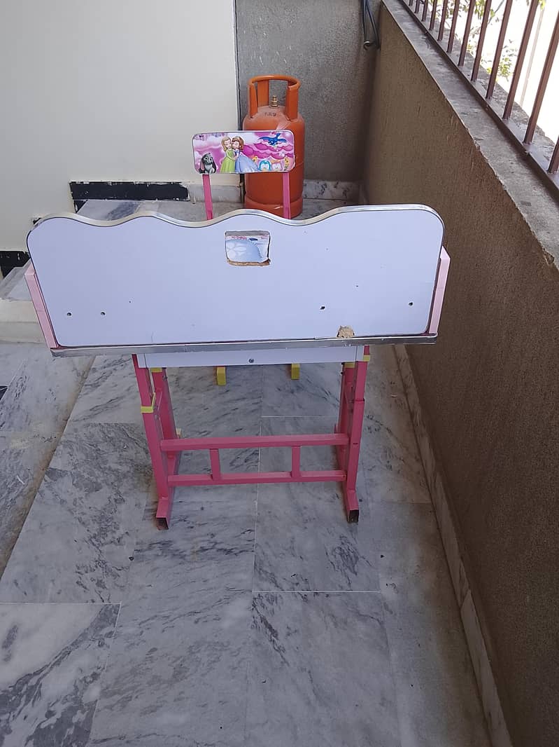 Study table with chair 5
