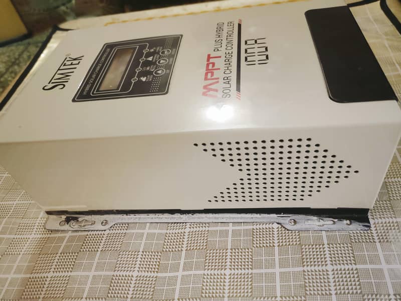 Simtek 100A MPPT 1